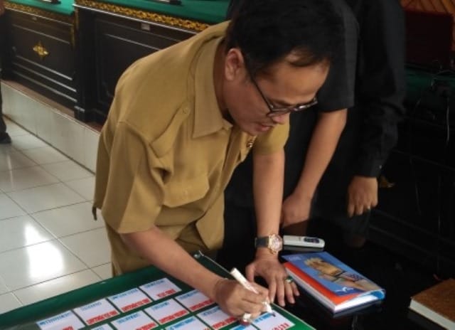 Penandatanganan komitmen bersama